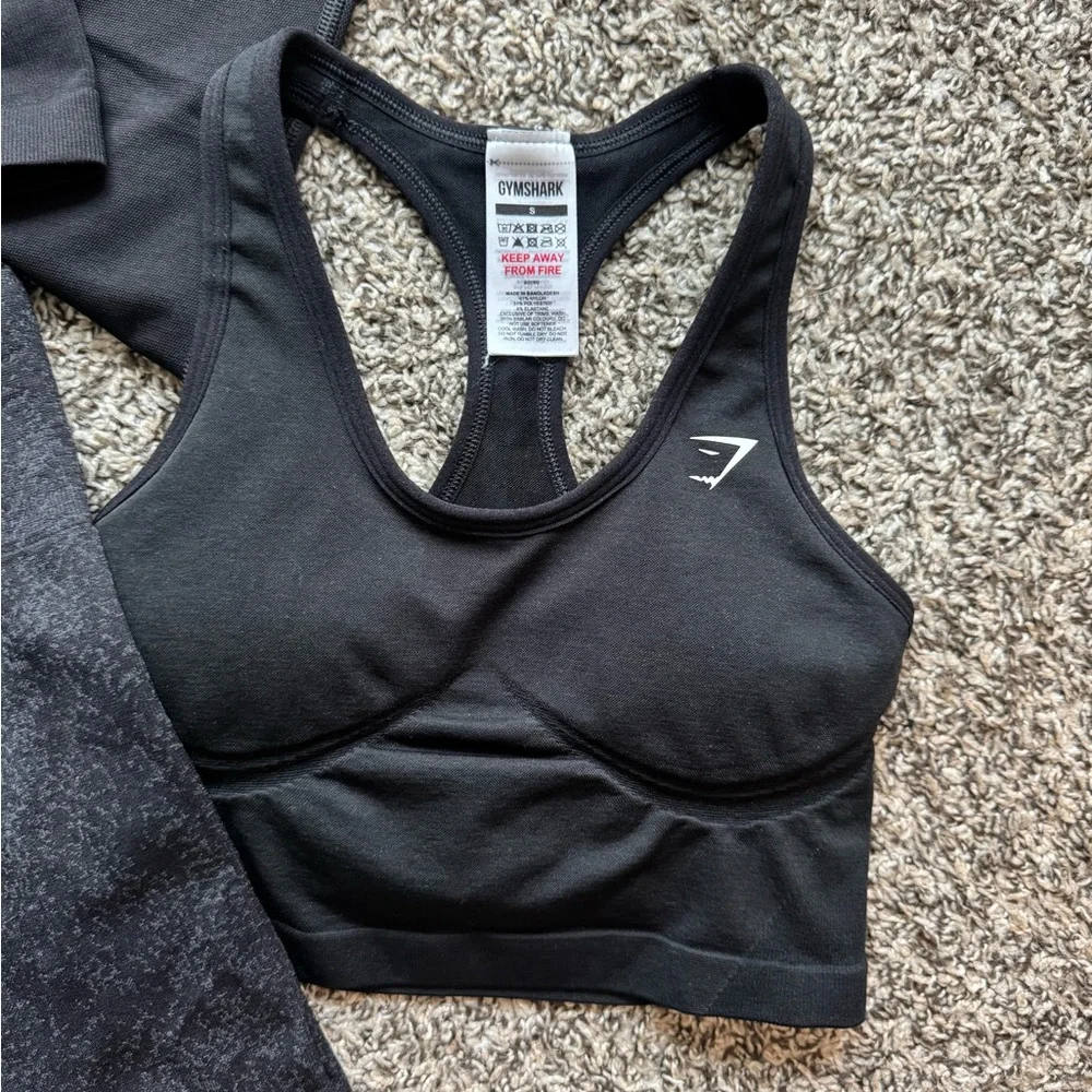 Women's Black Activewear Set - Picture 3 of 8